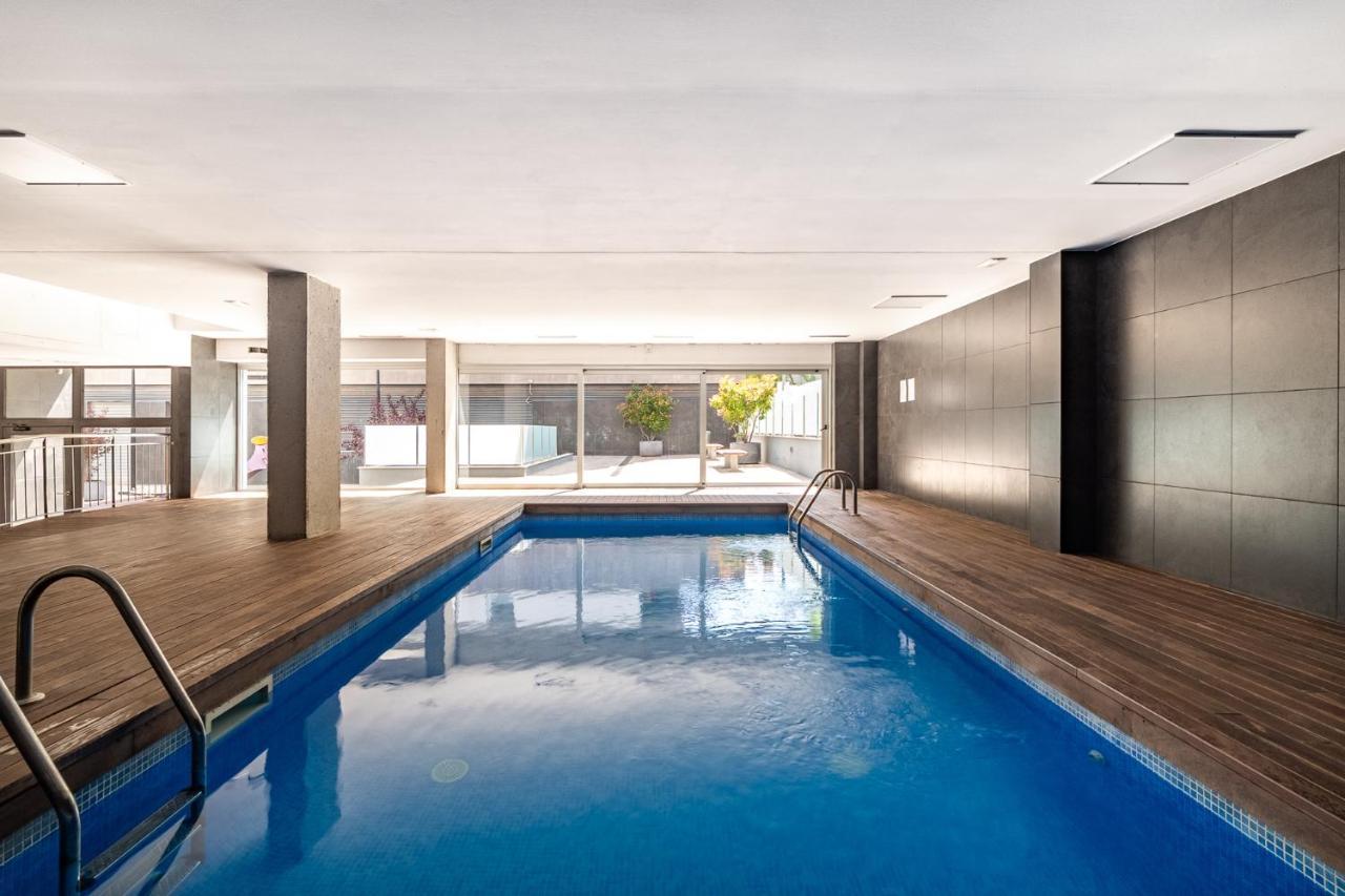 Forum Beach 2 And Pool Apartment Barcelona سان أدريان دي بيزوس المظهر الخارجي الصورة